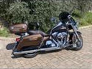 HARLEY ROAD KING ANNIVERSARIO 110