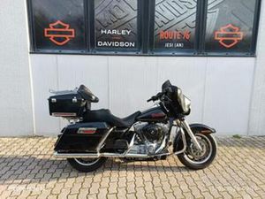 HARLEY-DAVIDSON FLHT ELECTRA GLIDE STANDARD FLHTI