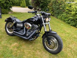 HARLEY-DAVIDSON DYNA FAT BOB