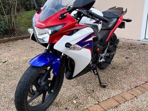 HONDA CBR125R 2012