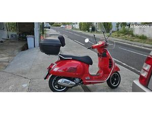VESPA 300 GTS