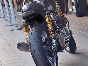 TRIUMPH TRUXTON 1200 R - SILVER ICE 13195 KM