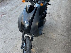 PEUGEOT E-LUDIX BON ÉTAT FONCTIONNE BIEN 50CM3 ÉLECTRIQUE