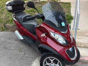 MP3 PIAGGIO 300 LT