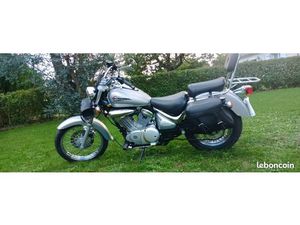 MOTO SUZUKI 125 INTRUDER