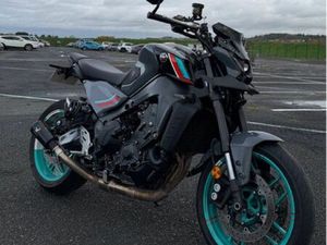 YAMAHA MT-09 2022 - ÉLIGIBLE A2