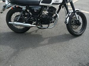 MOTO MASH 125