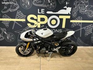 TRIUMPH SPEED TRIPLE SPEED TRIPLE 1200 RR