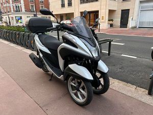 SCOOTER 125 YAMAHA TRICITY