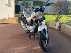YAMAHA 125 YBR