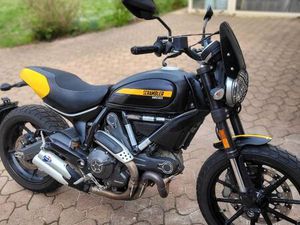 DUCATI SCRAMBLER
