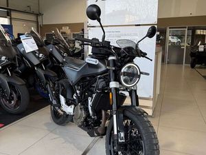 HUSQVARNA HUSQVARNA SVARTPILEN 125