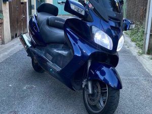 SUZUKI BURGMAN 650 EXECUTIVE