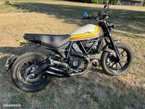 SCRAMBLER DUCATI 800 RSD
