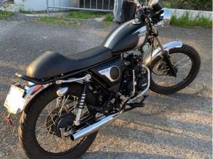 MASH FIFTY 50 NOIR MAT ET CHROME MOTEUR 50 CM3 COMME NEUVE