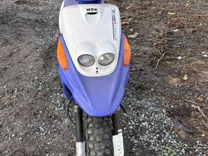 MBK BOOSTER TRACK À RESTAURER