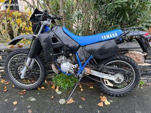 YAMAHA 125 DTR