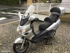 VEND SCOOTER PIAGGIO 125 X9 ÉVOLUTION
