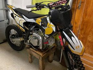 PIT BIKE APOLLO RFZ 150