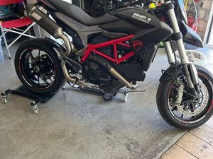 DUCATI HYPERMOTARD 821 ÉCHANGE AFRICA TWIN RD04/07