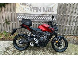 ② HONDA CB 125R ABS BJ 2025 ZEER GOEDE STAAT + OPTIES