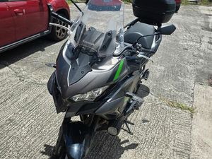 KAWASAKI VERSYS 1000