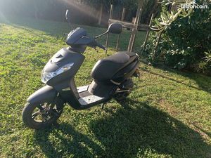 SCOOTER PEUGEOT