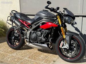 SPEED TRIPLE R 2016