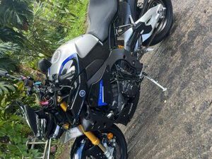 YAMAHA MT 10 SP