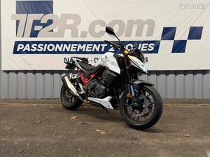 HONDA CB 750 HORNET 2025 - A PARTIR DE 169/MOIS SANS APPORT