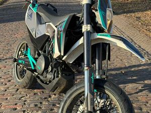 KTM 690 SMC 2008 - TOP GEPFLEGT, SOFORT FAHRBEREIT