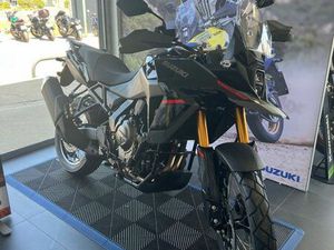VSTROM 800 DE