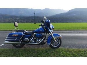 HARLEY-DAVIDSON ELECTRA GLIDE CLASSIC