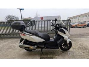 KYMCO DOWNTOWN 300I DEL 2010