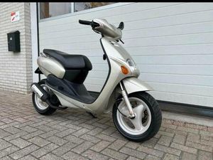 ② YAMAHA NEO’S / OVETTO A KLASSE