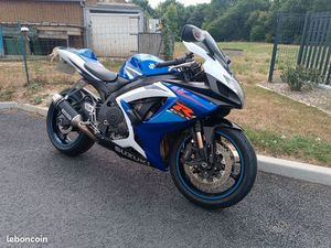 750 GSXR K7