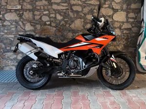 KTM 890 ADVENTURE