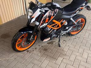 KTM 390 DUKE – TÜV NEU – SPORTAUSPUFF – TOP EINSTEIGERBIKE