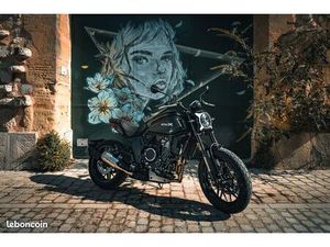 ?️ CFMOTO 700 CL-X HERITAGE – NEO-RÉTRO