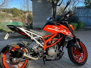 KTM DUKE 390