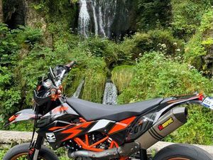 KTM 690 SMCR