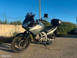 SUZUKI VSTROM 650