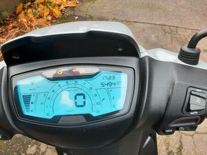 ② MOTOSCOOTER PIAGGIO MEDLEY S