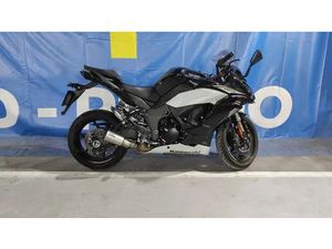 KAWASAKI NINJA 1000SX (143 CV)