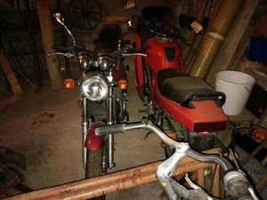 2 MOTORRÄDER 1 PREIS....