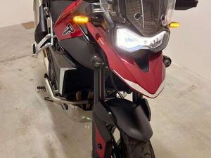 TRIUMPH TIGER 900 ROSSO