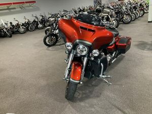 2018 HARLEY-DAVIDSON® FLHXSE - CVO™ STREET GLIDE®