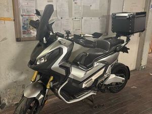 XADV 750