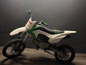 DIRT 140 YX
