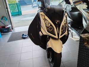 KYMCO DINKSTREET 125 ABS. 2015, 5950 KMS